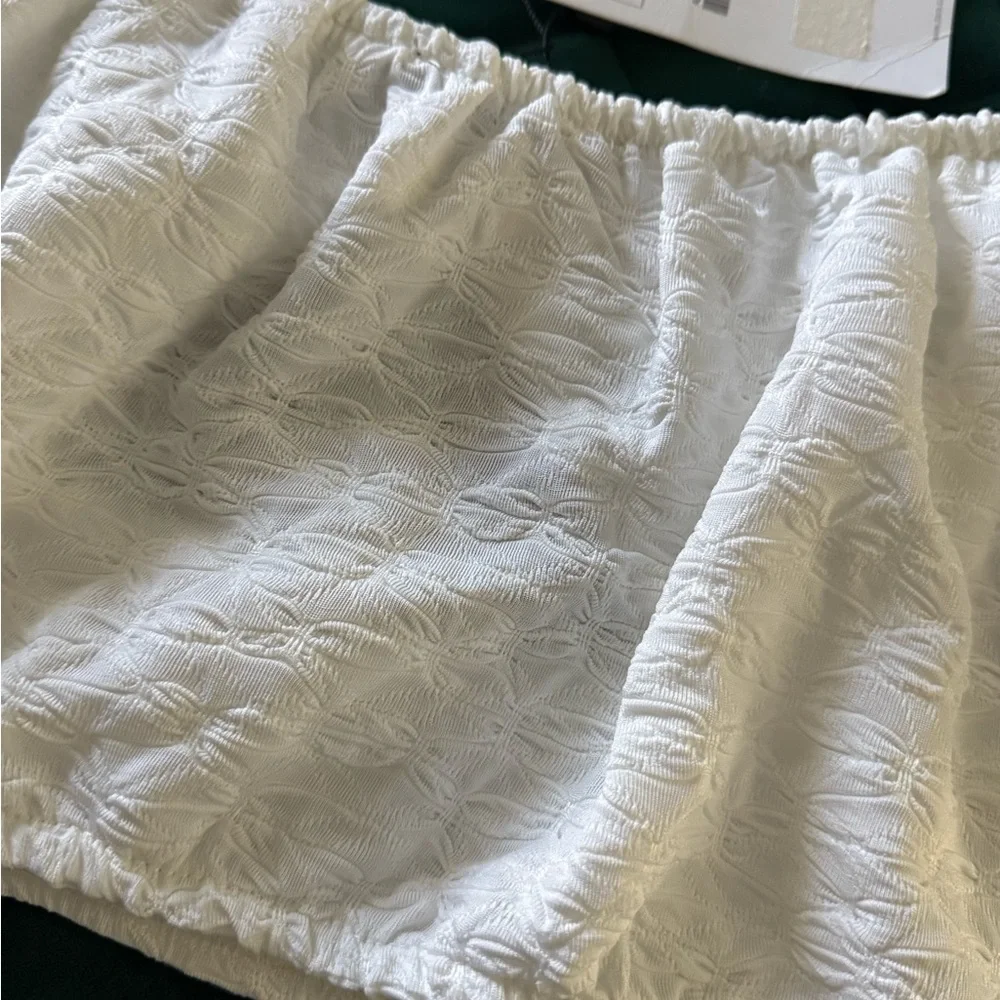 Zara White Puff Sleeve Crop Blouse